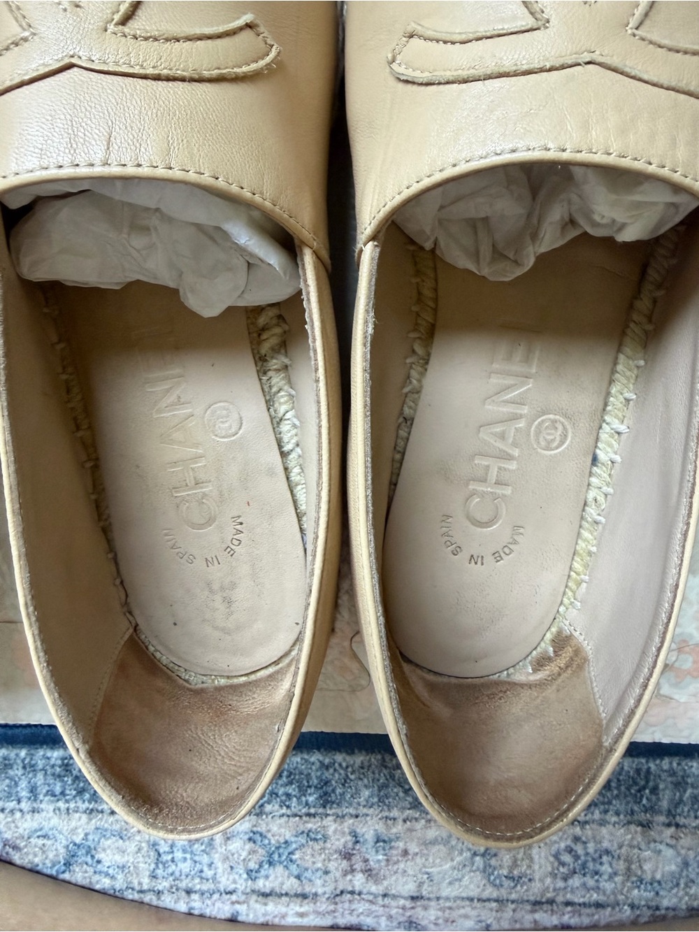 CHANEL Beige Leather Espadrilles with Black Cap-Toes - Picture 5 of 6